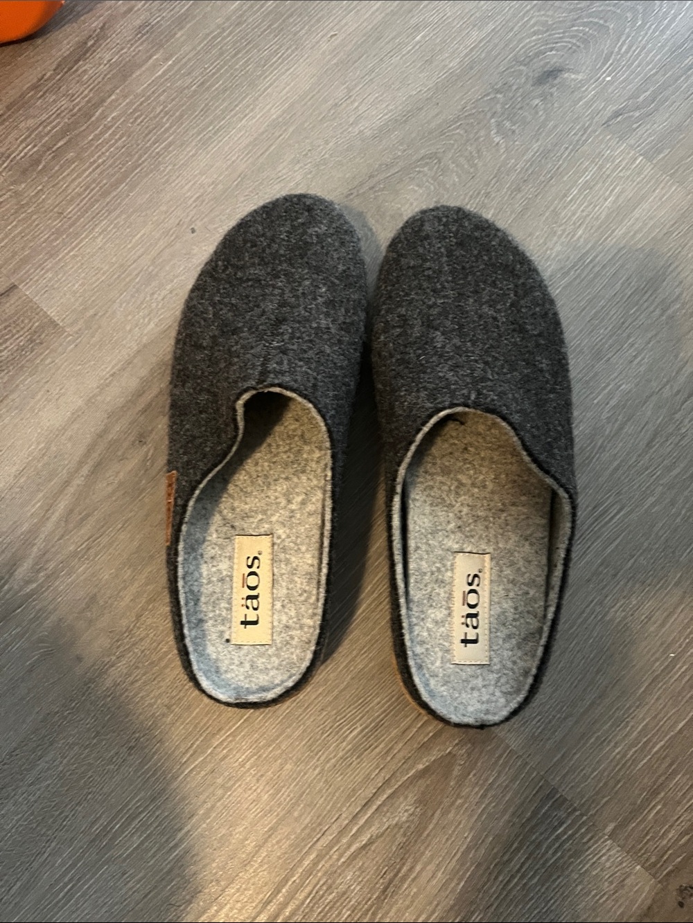 Taos Footwear Women’s Size 41/10 Charcoal Gray, Wool Slip-On Clog - Picture 2 of 7